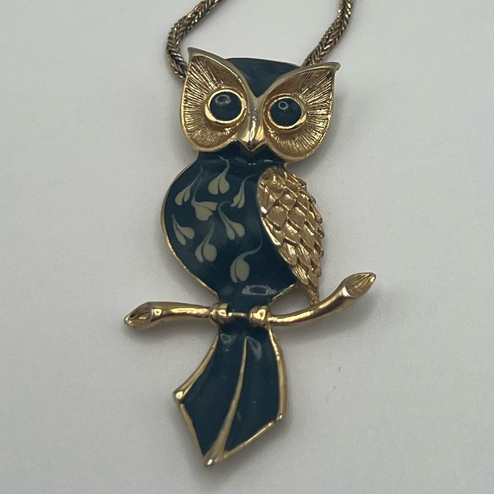 Vintage Enamel Owl Pendant Gold Tone Chain Blue Necklace Grandmacore